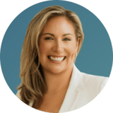 kelly-lewis-headshot