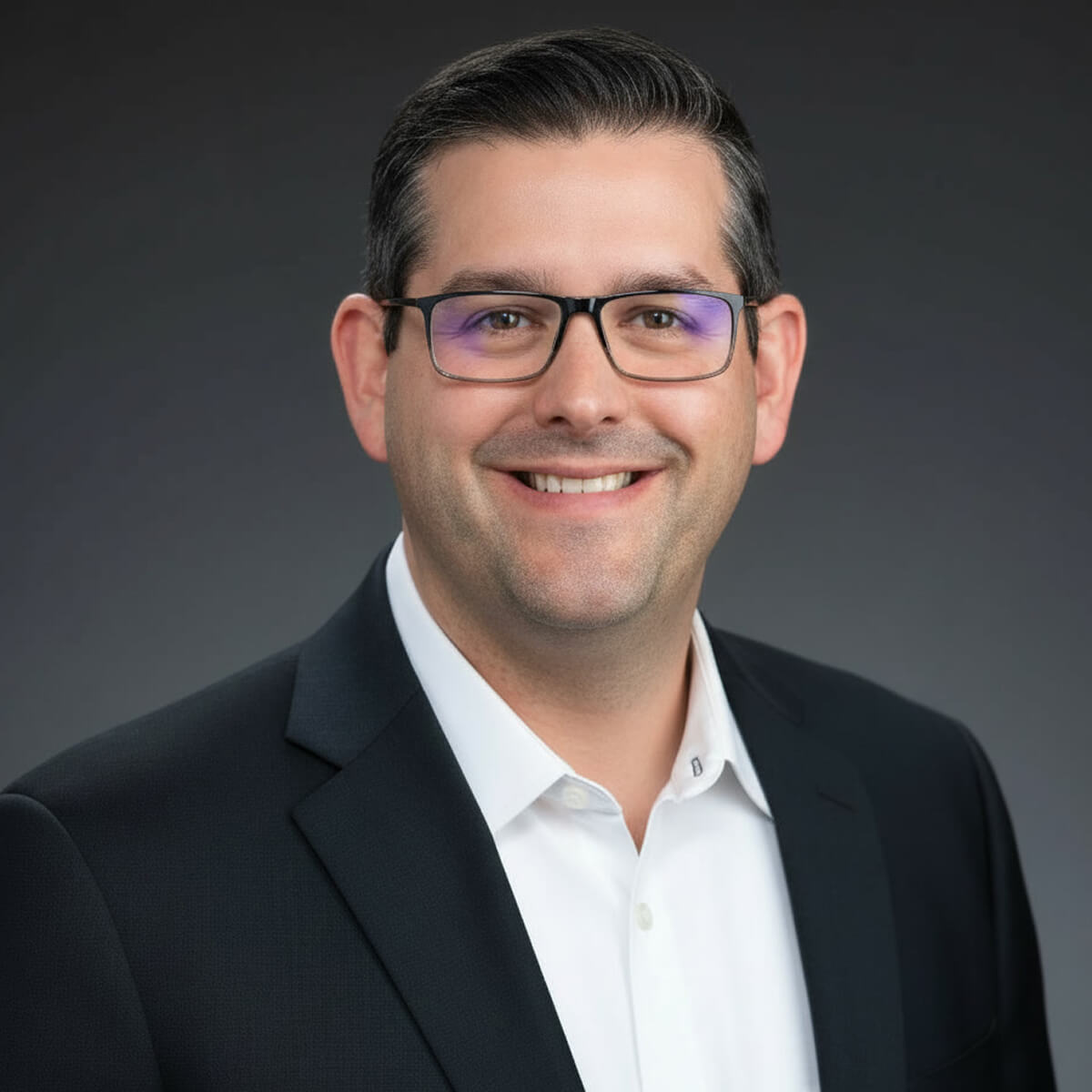 andy-hastings-headshot-600x600@2x